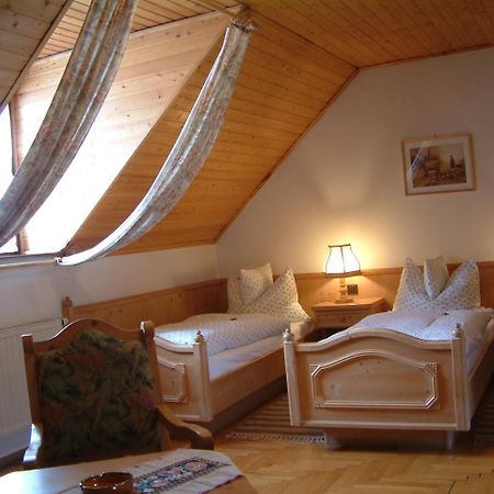 Fogado Az Oreg Preshez Hotel Mór Buitenkant foto