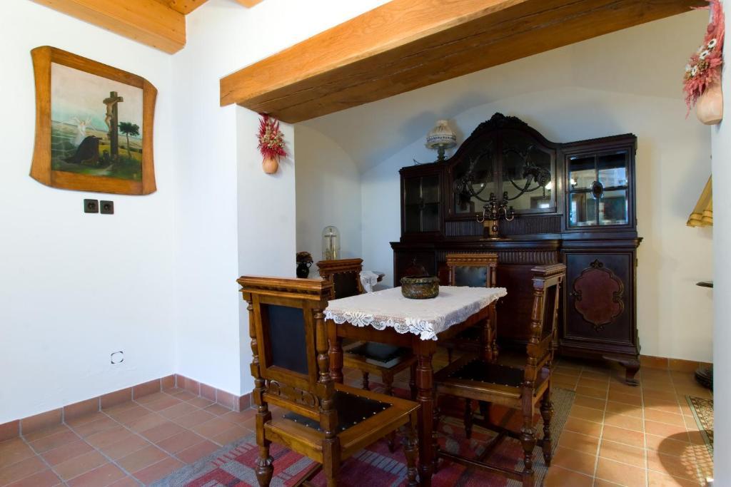 Fogado Az Oreg Preshez Hotel Mór Buitenkant foto