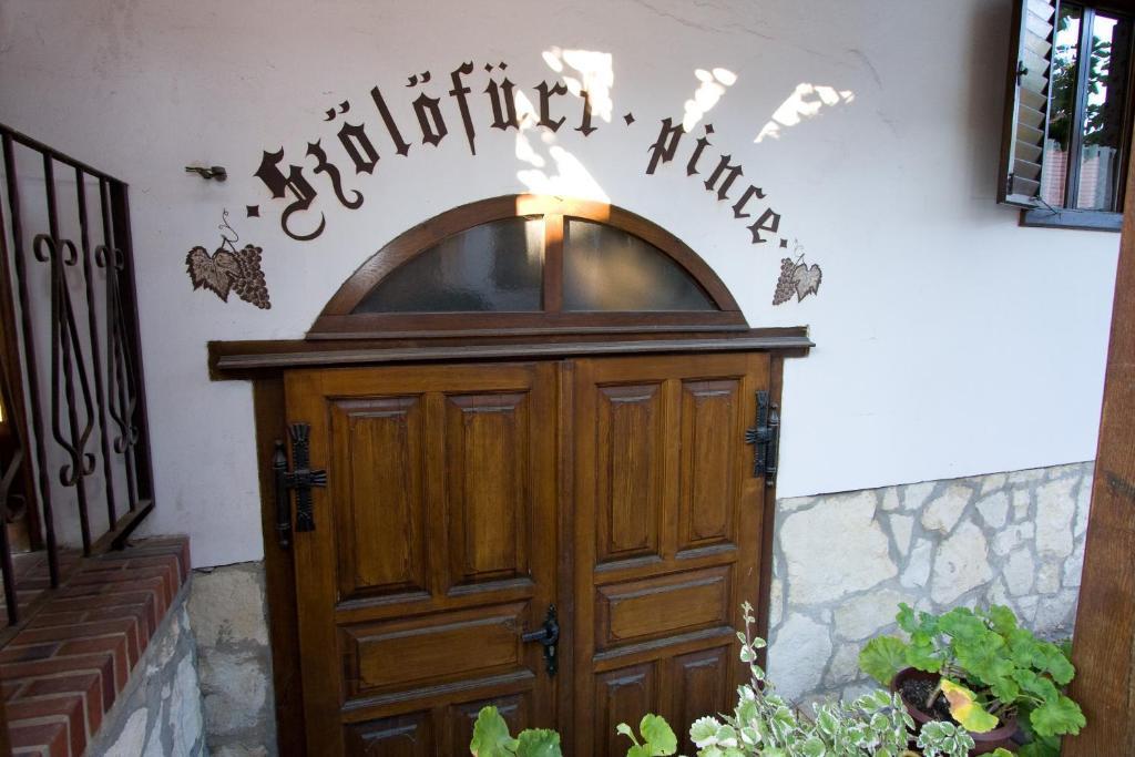 Fogado Az Oreg Preshez Hotel Mór Buitenkant foto