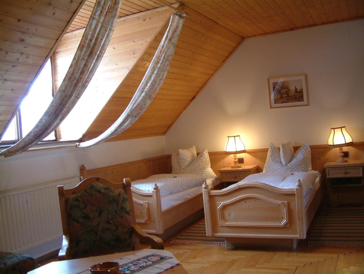 Fogado Az Oreg Preshez Hotel Mór Buitenkant foto